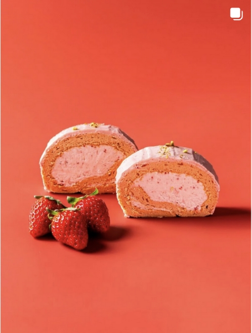 古都華苺のコンフィチュール入りロールケーキ